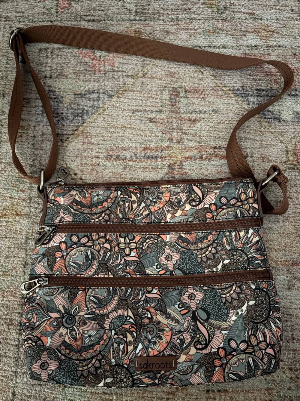 Sakroots Artist Circle Crossbody Bag | NWOT